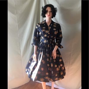 Vintage 1950’s silk knee length dress sz 12 floral